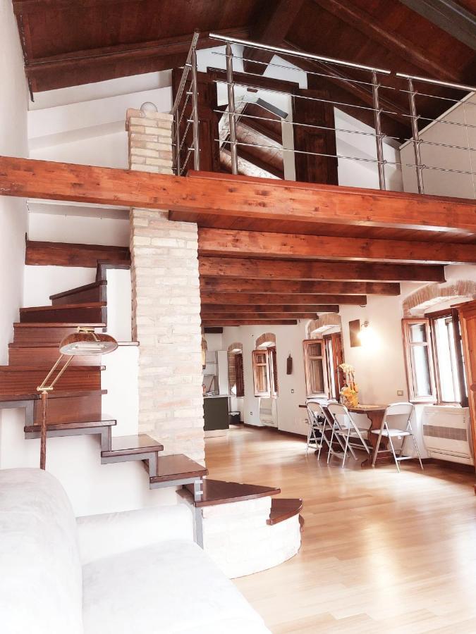 Casa Ginevra Apartment กาญารี ภายนอก รูปภาพ