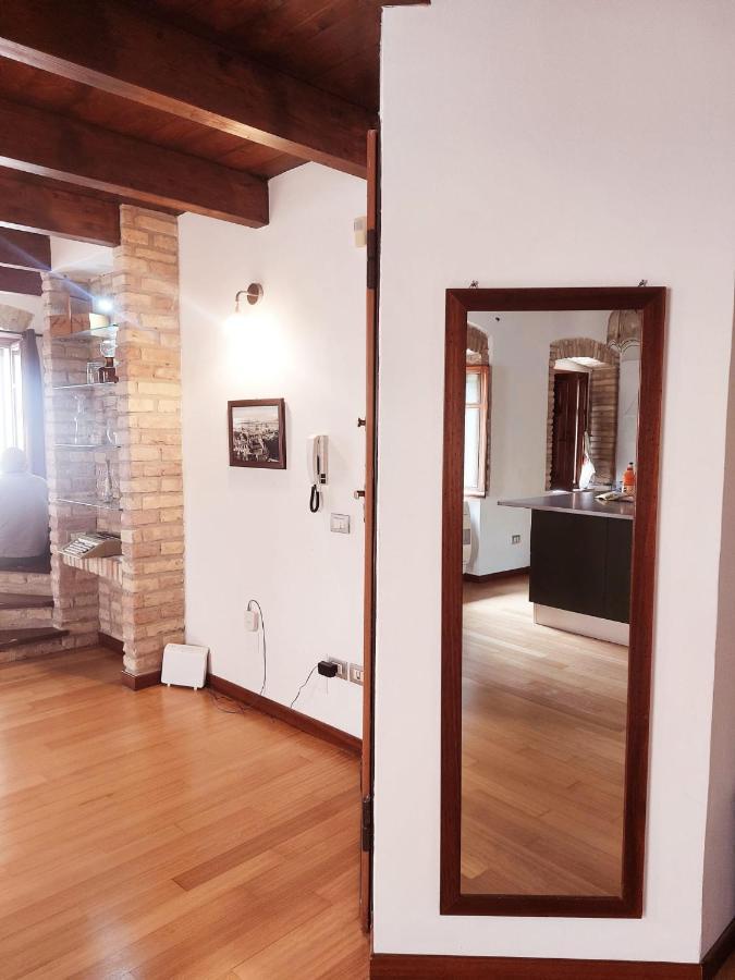 Casa Ginevra Apartment กาญารี ภายนอก รูปภาพ